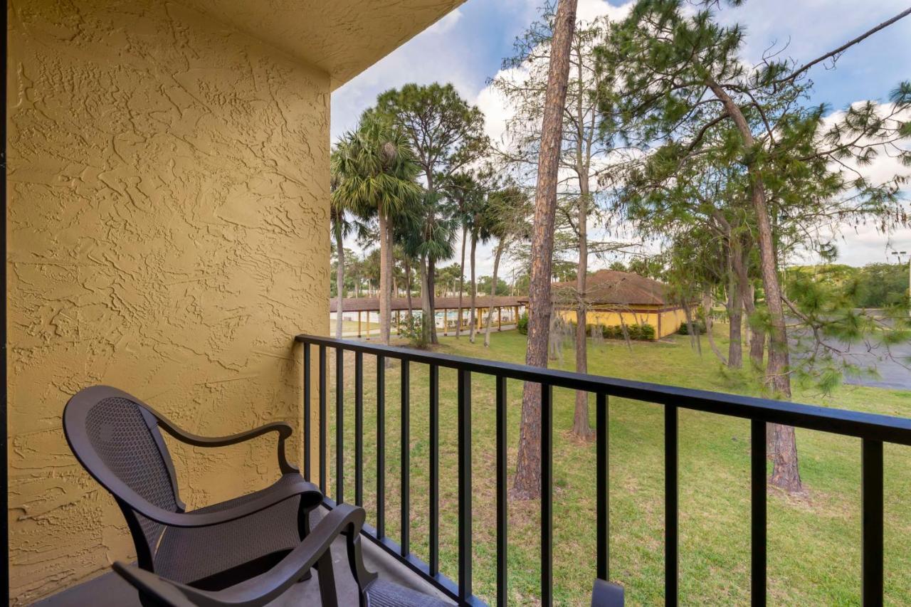 Best Western International Speedway Hotel Daytona Beach Exterior photo