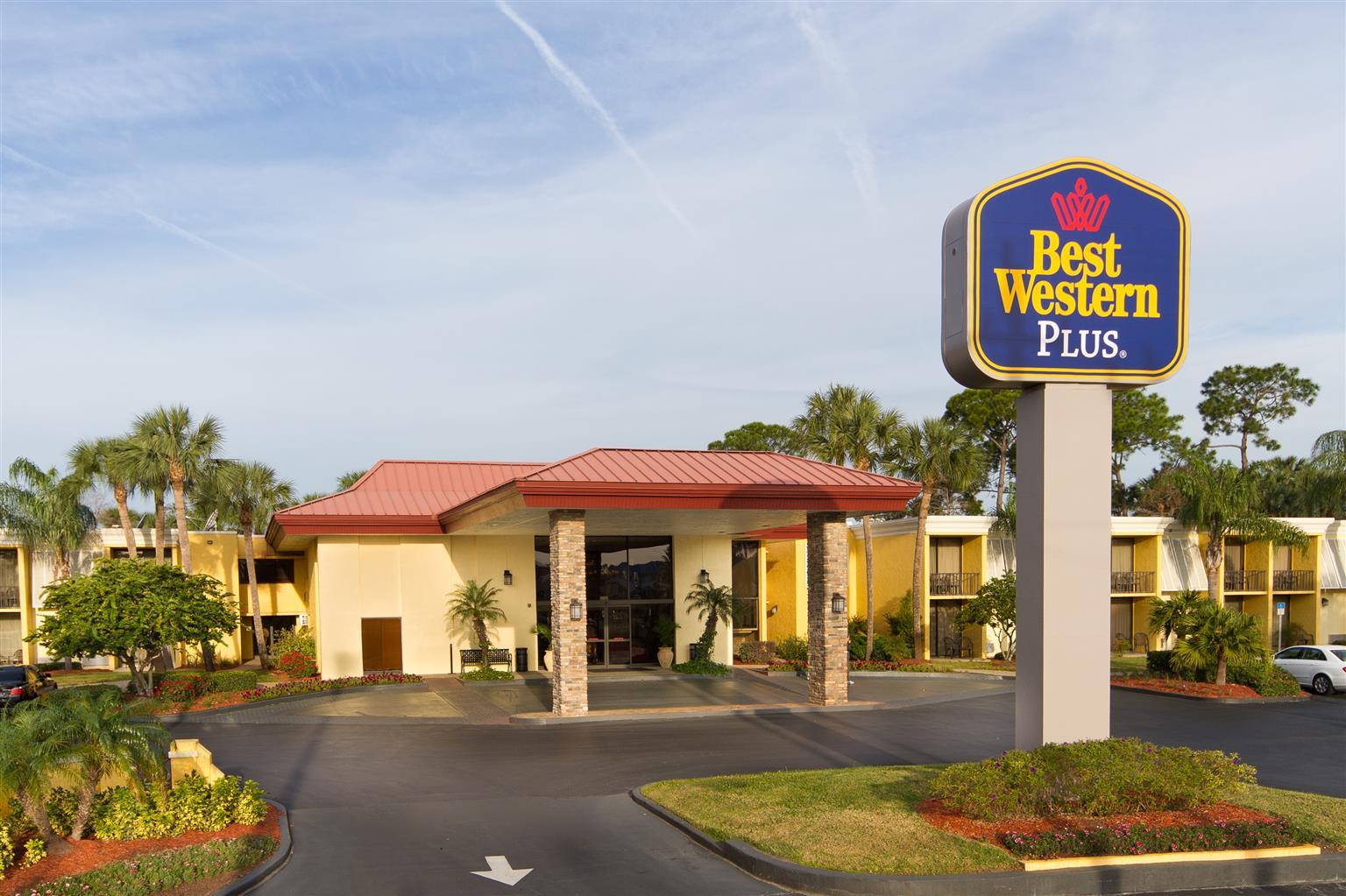 Best Western International Speedway Hotel Daytona Beach Exterior photo
